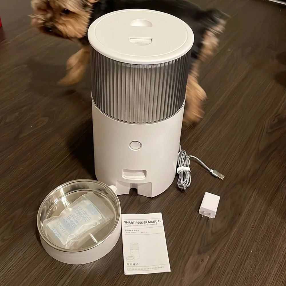 Smart Pet feeder with App compatibility